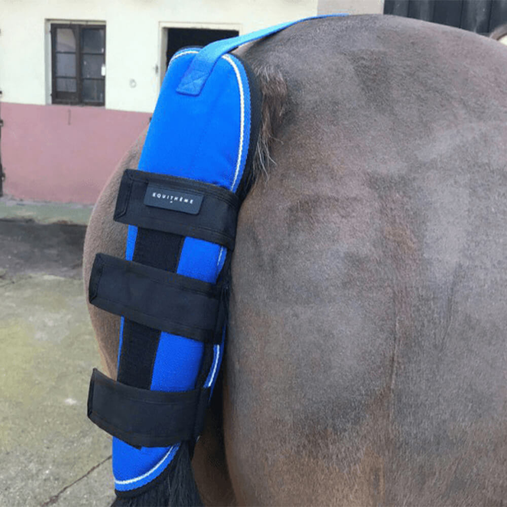 Comparer les prix de Protège queue Equithème 1200D