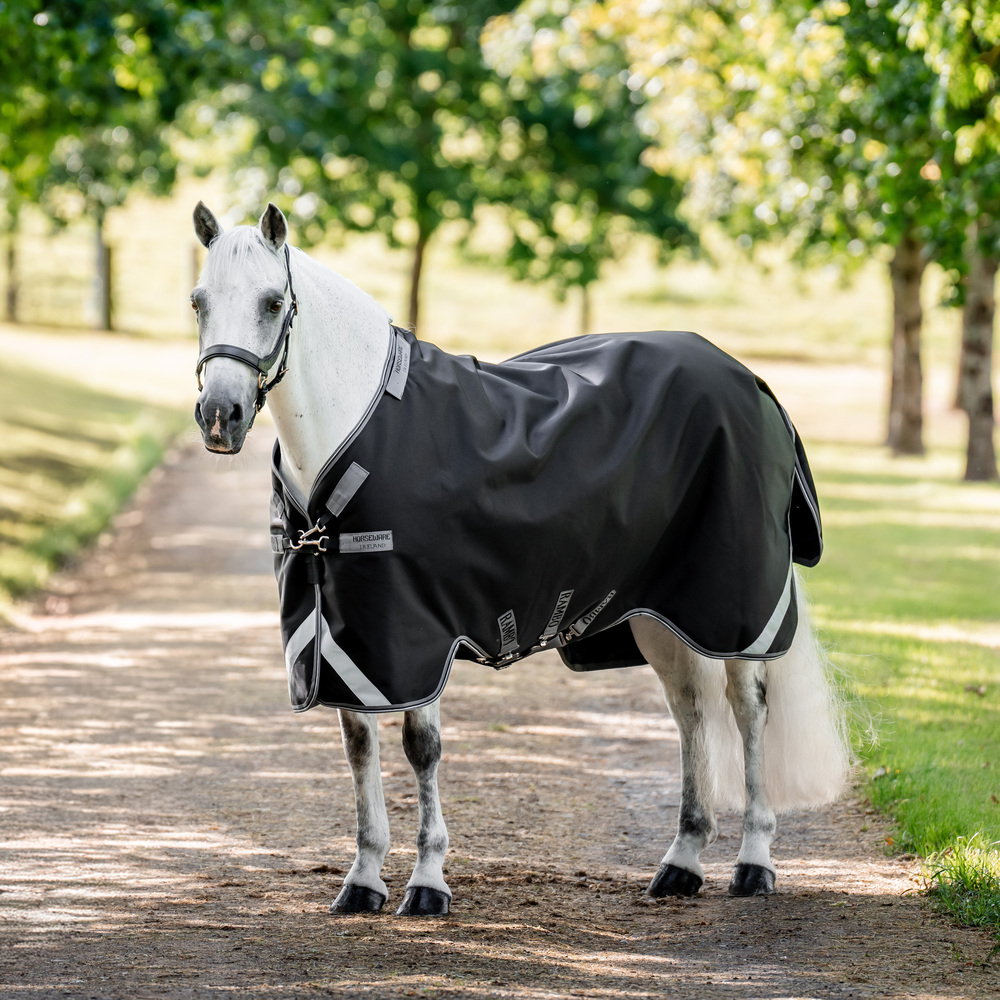 Comparer les prix de Horseware Rambo Supreme 1680D Turnout Med VL 250g