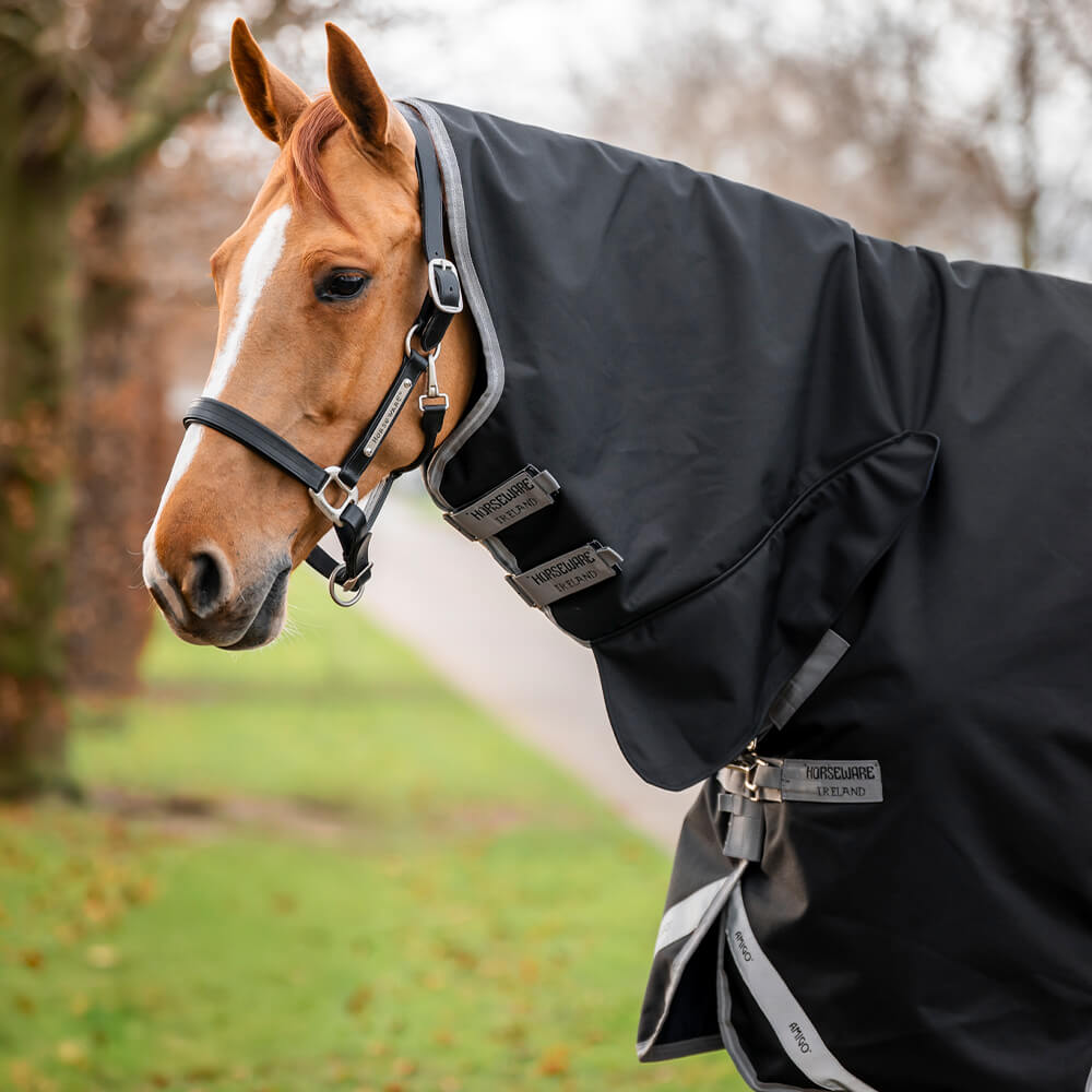 Meilleurs prix pour Horseware Amigo 1200D Integrated Turnout 150g