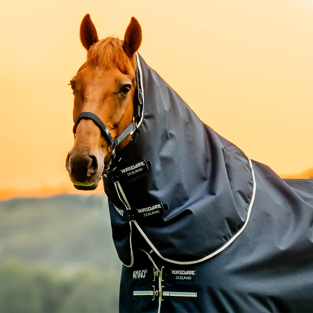 Comparer les prix de Horseware Amigo Ripstop 900D Turnout Hood 150g