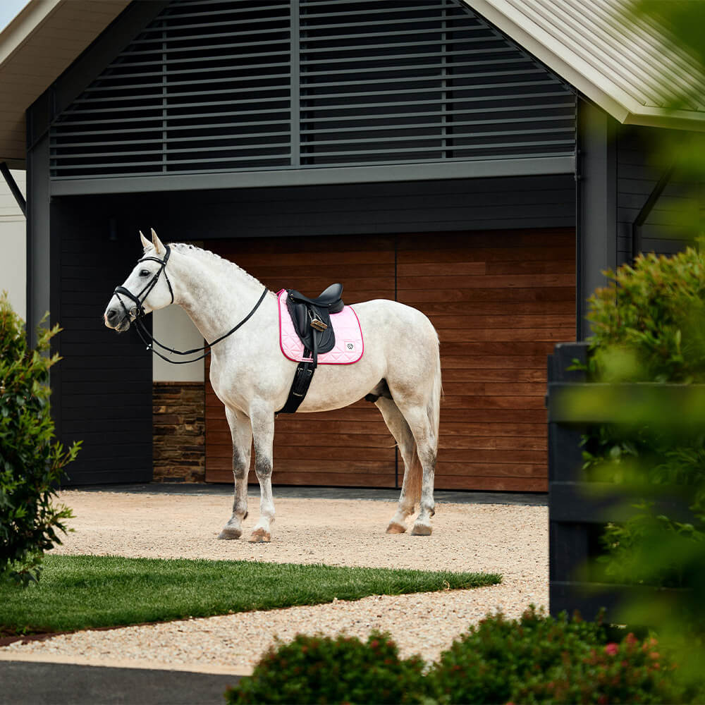 Weatherbeeta Satin Luxe Air-Tec Tapis de selle de dressage - Taille L - Fuchsia