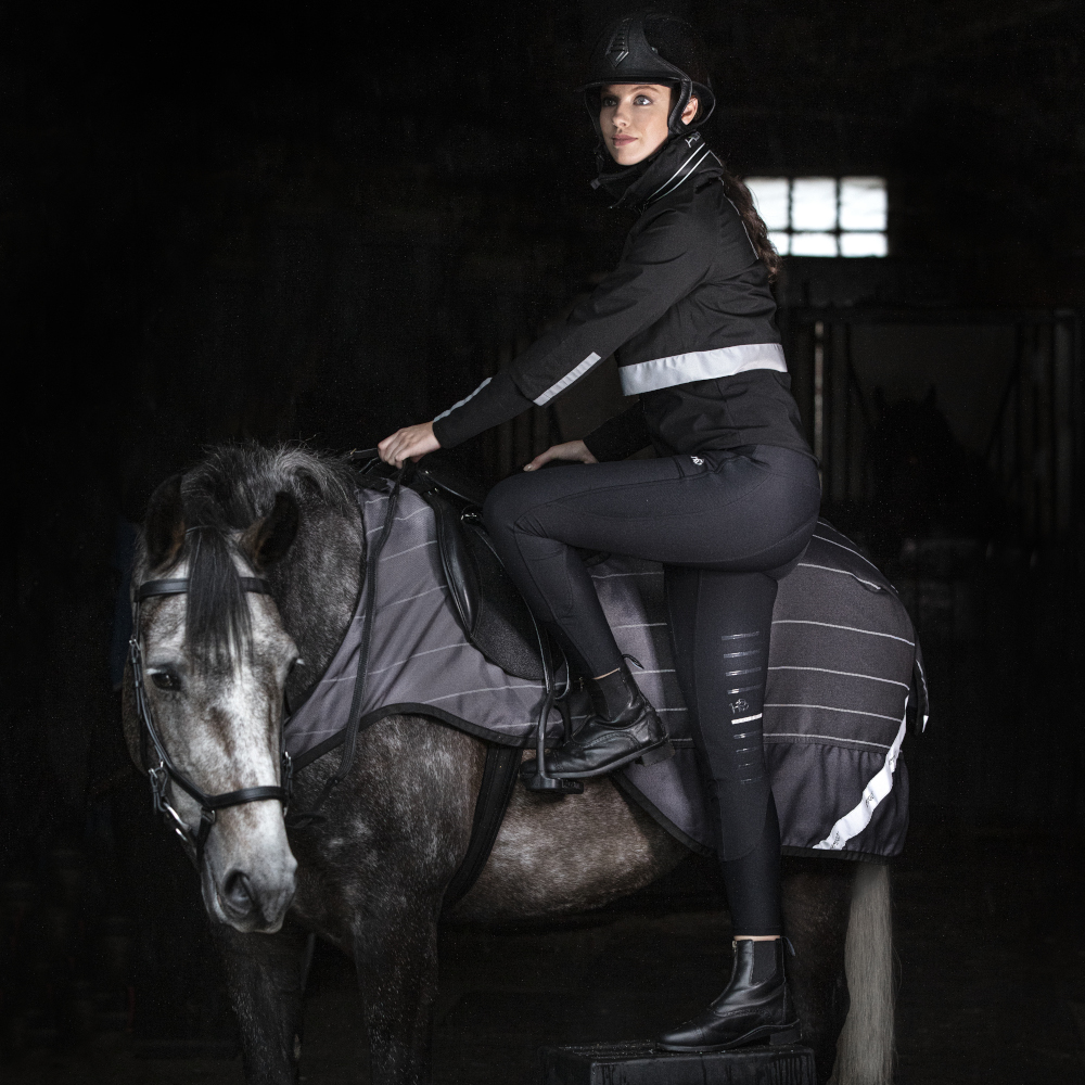 Comparer les prix de Horseware Amigo Competition Sheet Reflectech - Gris/Noir