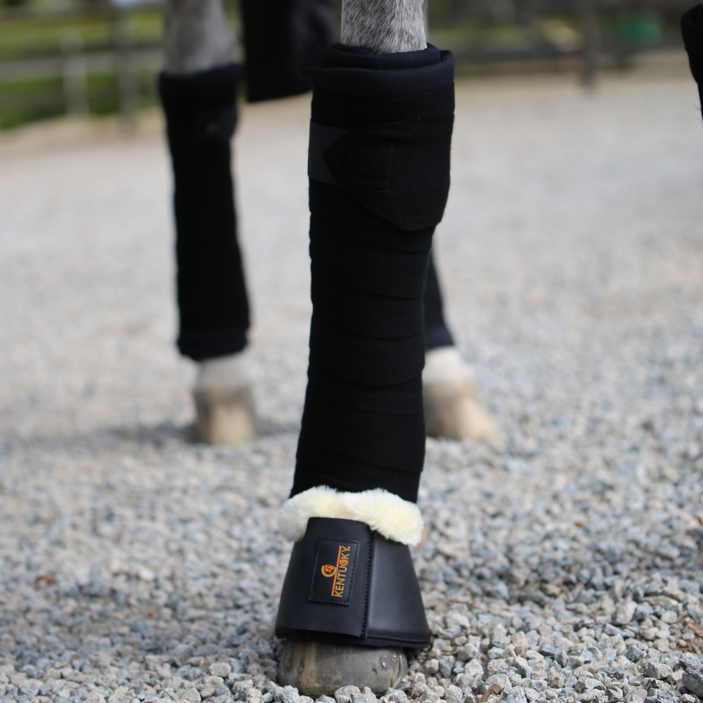 Meilleurs prix pour Kentucky Horsewear bandages en laine set de 4 - noir