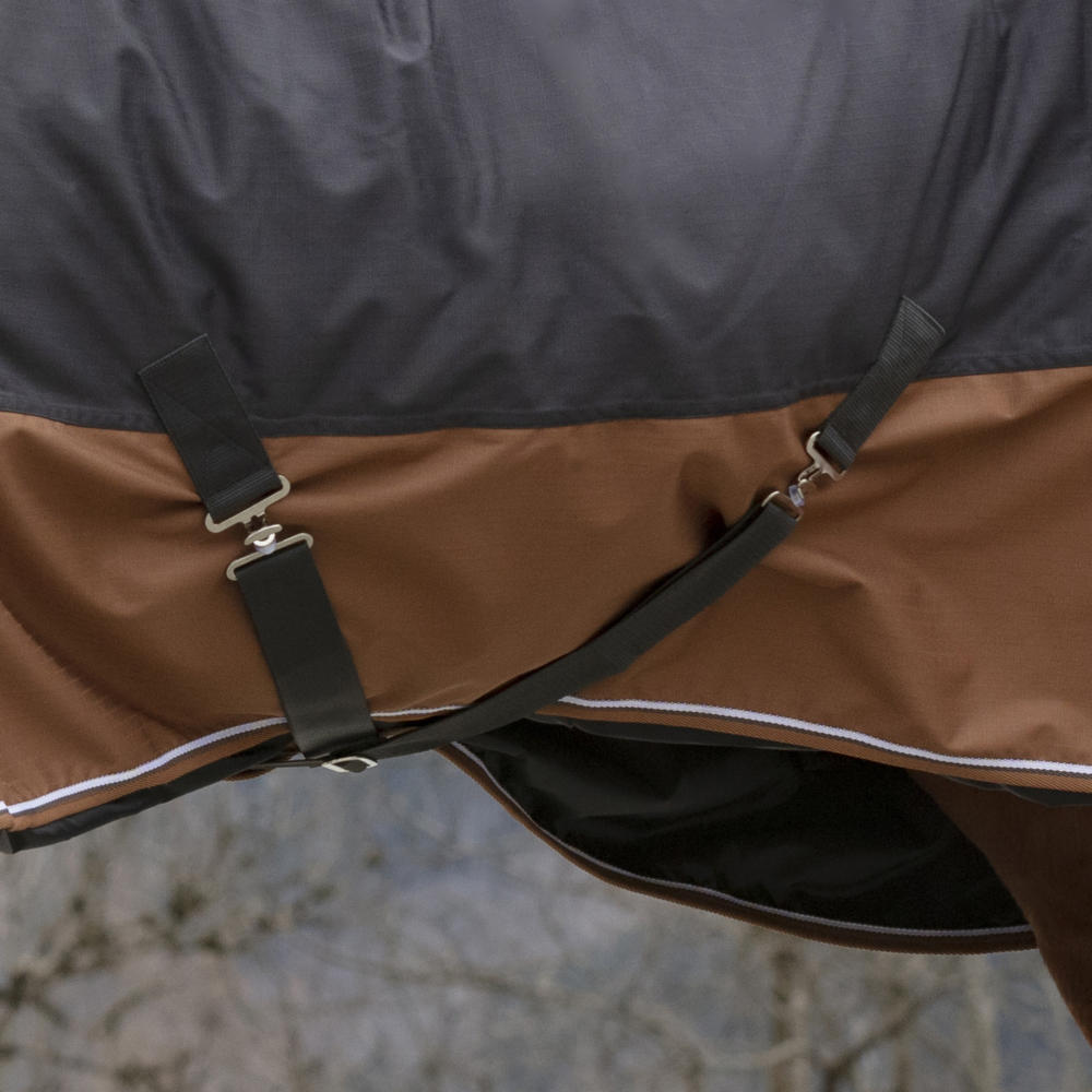 Comparer les prix de Couverture d'extérieur pour cheval Equithème Tyrex 600D Aisance 150g