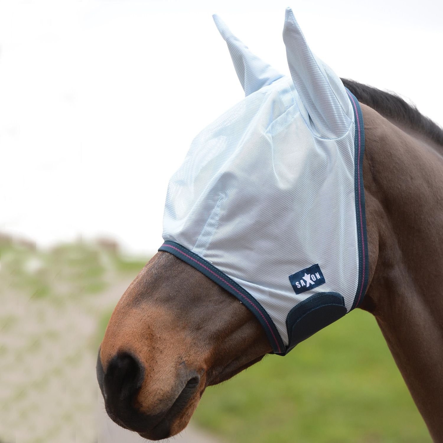 Comparer les prix de Masque pour cheval en maille Weatherbeeta